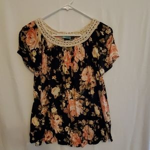Floral top